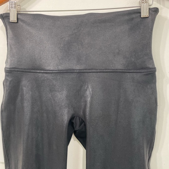 Spanx Faux Leather Shiny Leggings Black M - Picture 12 of 14